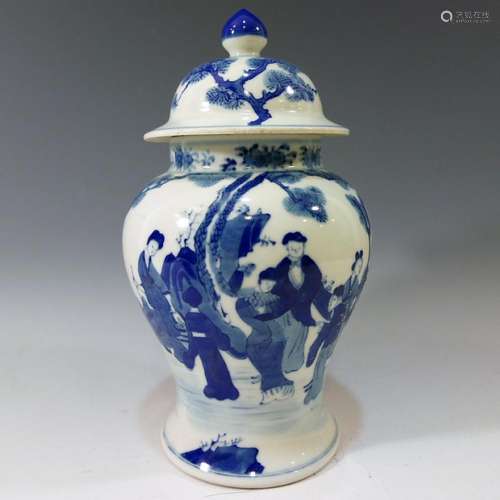 CHINESE ANTIQUE BLUE WHITE PORCELAIN COVER VASE - KANGXI