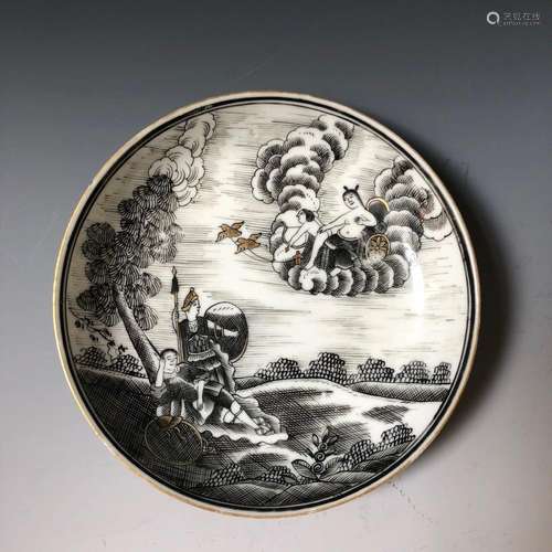 A CHINESE EXPORT BLACK AND WHITE PORCELAIN PLATE