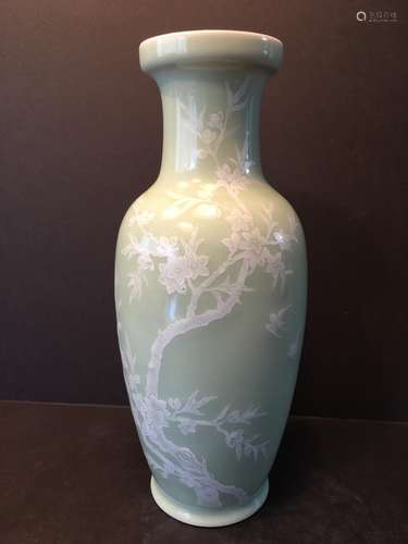 FINE Chinese Large Celadon Flower Vase