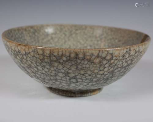 GE-TYPE LOTUS PETAL BOWL