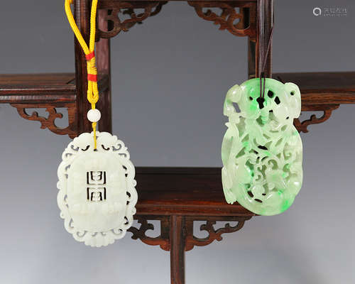 ONE JADEITE STONE PENDANTS