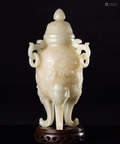 A HETIAN JADE CARVED TRIPOD CENSER