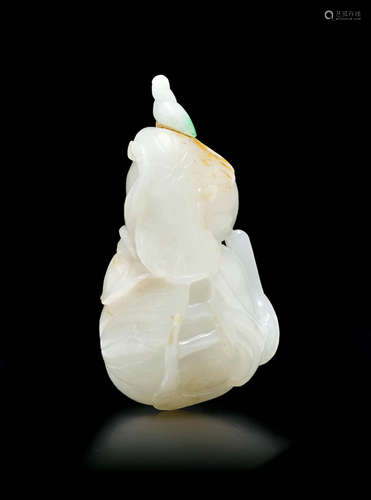 1850-1930 A carved white jade 'lotus pod' snuff bottle