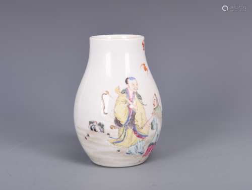 Porcelain vase with mark