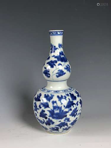 Blue and White Double Gourd Vase