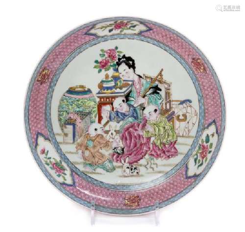 A Chinese Export Ruby-Back Famille Rose Porcelain Plate