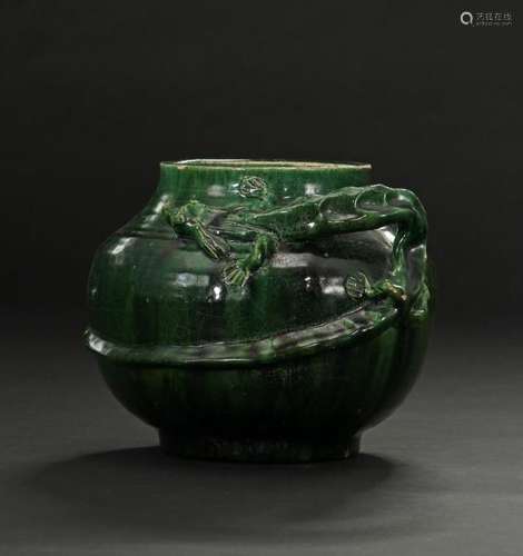 Green Glazed Dragon Jar