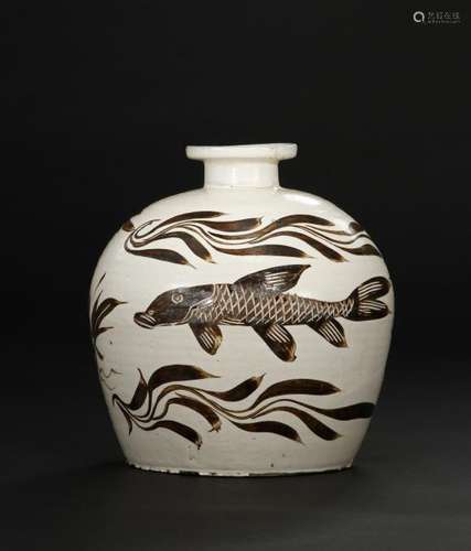 Cizhou White-Ground Painted Truncated Meiping