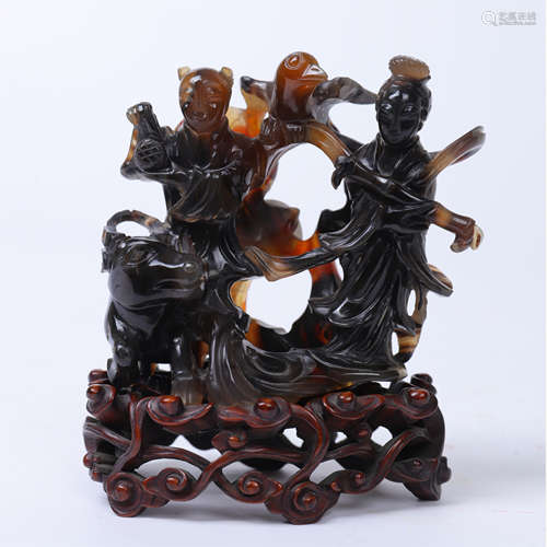 CHINESE AGATE FIGURES WITH BOXWOOD BASE