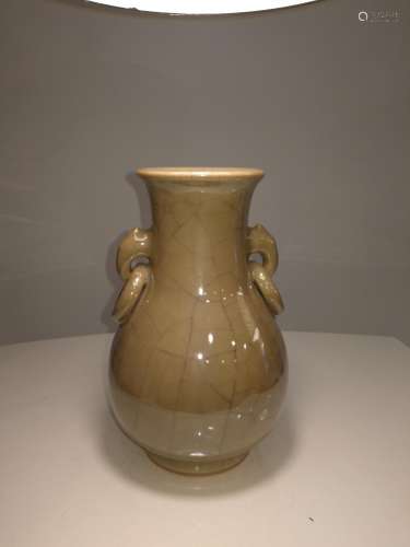 Qing Dy Chinese Yellow-Glazed Double Ears Vase