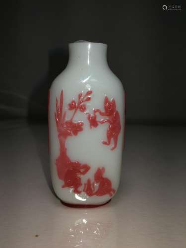 Peking Glass Snuff Bottle with Figure of Zhong Kui