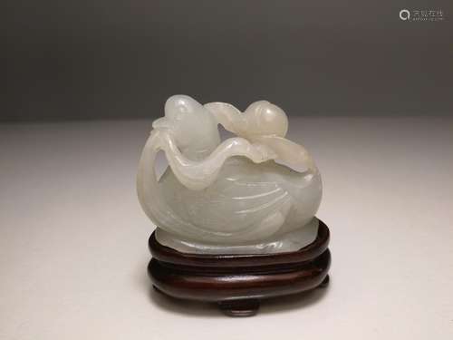 Qing Dynasty Chinese White Jade Carving Duck