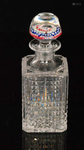 An early 20th Century clear crystal glass decanter in the manner of John Walsh Walsh