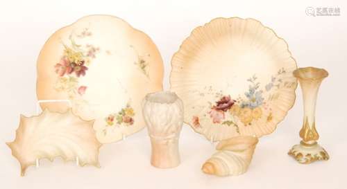 A small collection of assorted early 20th Century Royal Worcester blush ivory to include two plates and a shape 1047 tapering jug