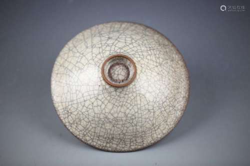 A Chinese Ge-Type Bowl