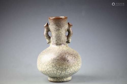 Chinese Ge Yao Porcelain Vase
