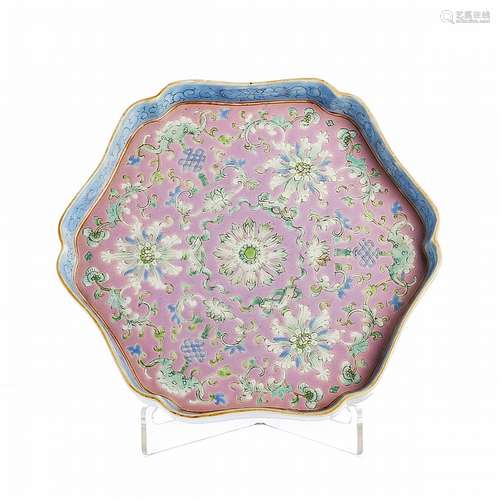 Lotus tray in Chinese porcelain