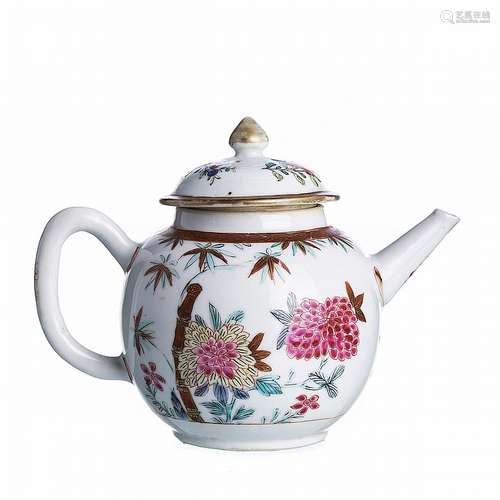 Chinese porcelain 'flowers and bamboo' teapot, Qianlong