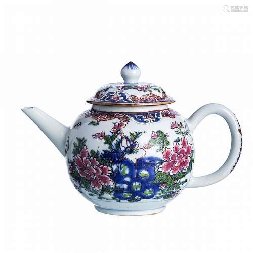 Chinese porcelain teapot, Yongzheng