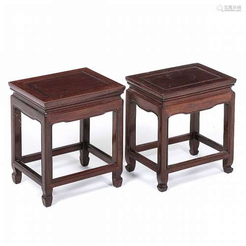 Pair chinese hongmu small tables