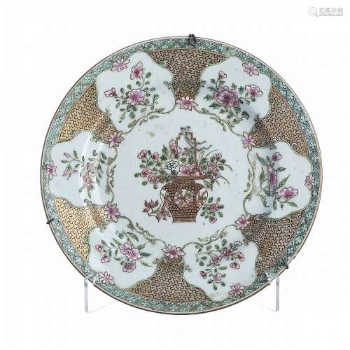 Chinese porcelain Yongzheng flower vase plate