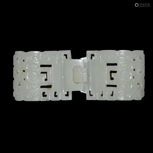 White Jade Belt Buckles 和田白玉镂雕如意几何纹带钩