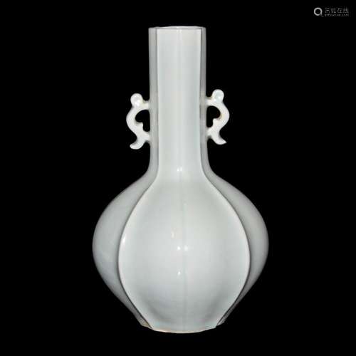 Qingbai Octagonal Lobed Bottle Vase with Ruyi Handles 影青四棱八瓣如意耳长颈瓶