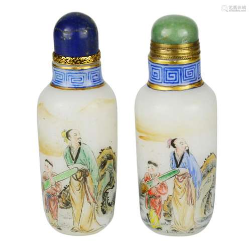 A Pair of Famille-Rose Painted Scholar White Glass Snuff Bottle 粉彩高士携琴访友白料鼻烟壶一对