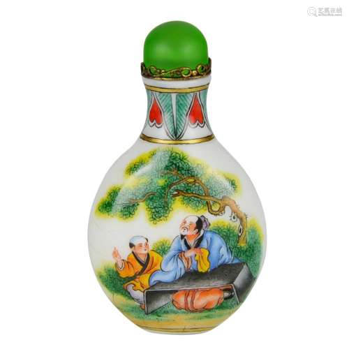 Famille-Rose Painted Scholar White Glass Snuff Bottle 粉彩松荫高士白料鼻烟壶