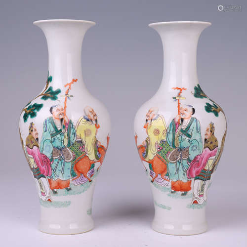 PAIR OF CHINESE FAMILLE ROSE VASES