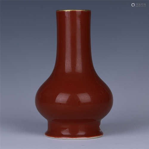 RED MONOCHROME PORCELAIN VASE