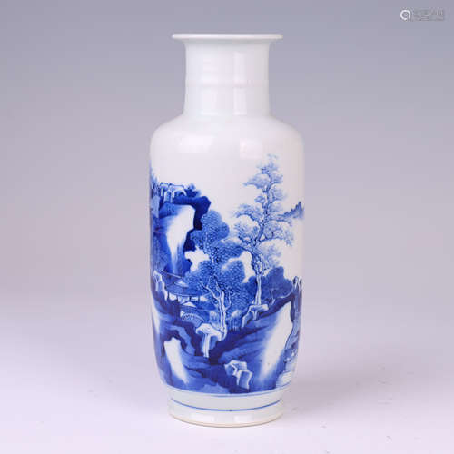 CHINESE BLUE & WHITE PORCELAIN VASE