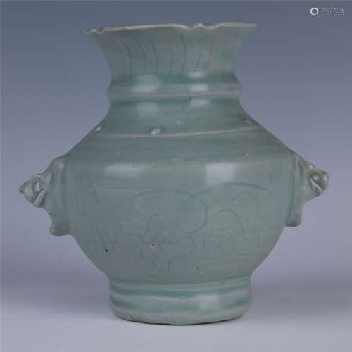 CHINESE CELADON PORCELAIN WATER JAR