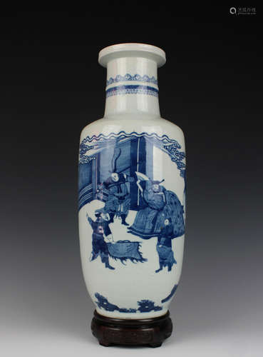 CHINESE BLUE AND WHITE PORCELAIN ROULEAU VASE