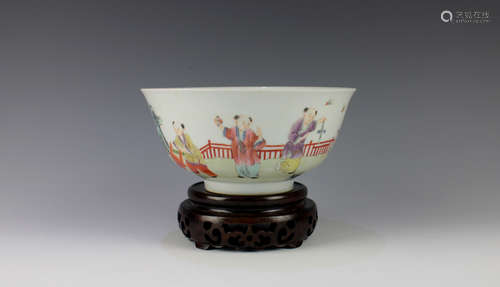 CHINESE FAMILLE ROSE PORCELAIN BOWL