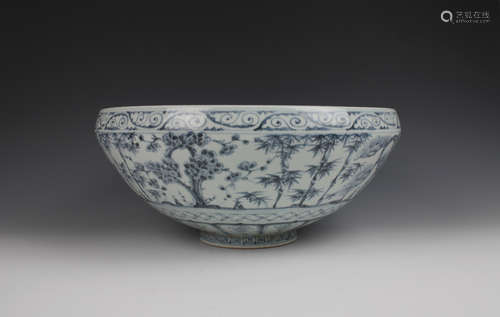 CHINESE BLUE AND WHITE PORCELAIN BOWL