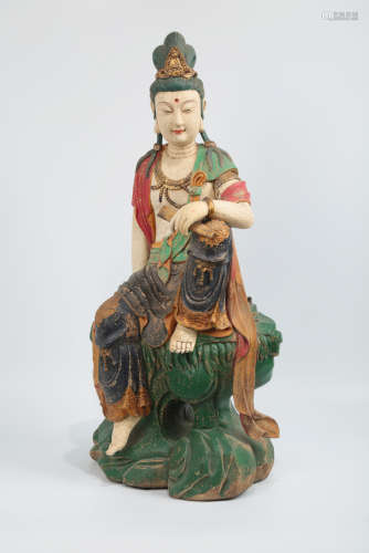 CHINESE POLYCHROME WOODEN FIGURE OF GUANYIN