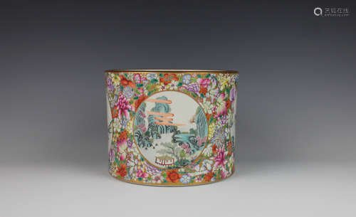 CHINESE FAMILLE ROSE PORCELAIN BRUSH POT