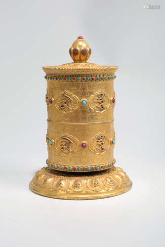 CHINESE TIBETAN GILT BRONZE STUPA