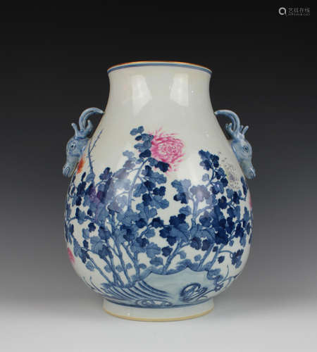 CHINESE BLUE AND WHITE DEER ZUN VASE