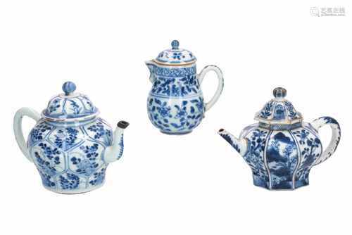 A lot of blue and white porcelain objects, decorated with landscapes and flowers, including two