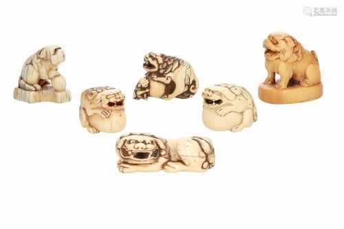 Lot of six netsuke, 1) Ivory sitting Fukurokuju with fan. H. 4,5 cm. 2) Boar tooth Fukurokuju. H.