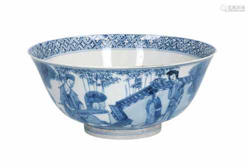 A blue and white porcelain bowl, decorated with scenes from the Western Chamber. The centre with