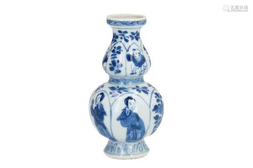 A blue and white porcelain double gourd vase, decorated with long Elizas, little boys and