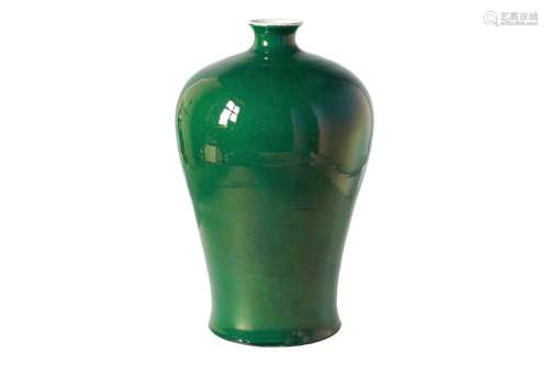 A monochrome green glazed Meiping vase. Unmarked. China, 20th century. H. 37 cm.