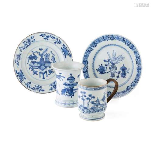 COLLECTION OF BLUE & WHITE EXPORT PORCELAIN QING DYNASTY, 18TH/19TH CENTURY largest 24cm diam