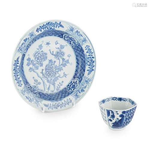 BLUE AND WHITE DISH QING DYNASTY 22cm diam