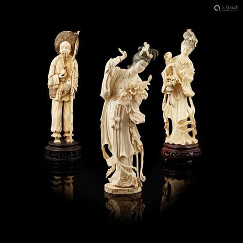 Y THREE IVORY FIGURES OF IMMORTALS 19TH/20TH CENTURY largest 27.5cm high