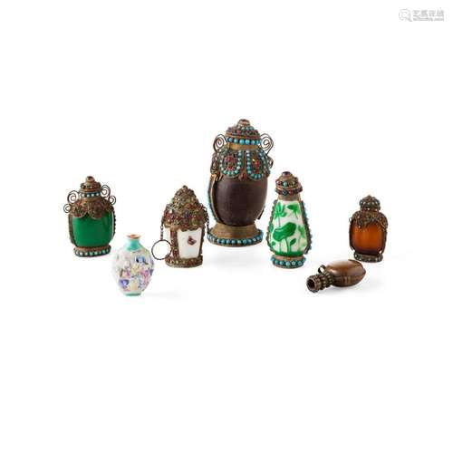 SEVEN SNUFF BOTTLES LATE 19TH/EARLY 20TH CENTURY largest 17cm high