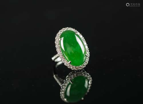 Large Imperial green Jadeite Jade diamond ring